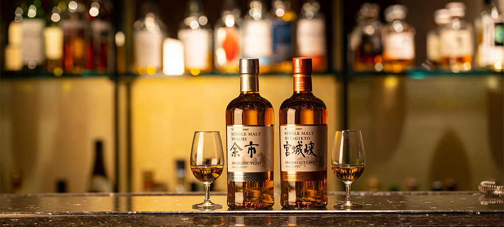 メインバー「キャプテンズバー」Japanese Whisky Collection – NIKKA SINGLE MOLT FLIGHTS
