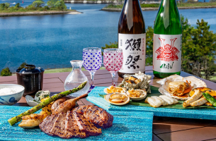 日本庭園のテラス席で風を感じながら絶景と共に楽しむ～日本料理「さくら」テラス席限定プラン～