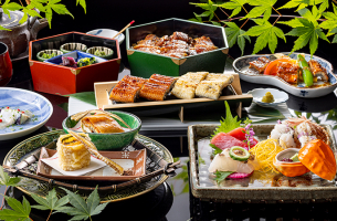 日本料理「さくら」夏季限定メニュー～贅沢なひつまぶしランチと鰻尽くしのディナーコース～