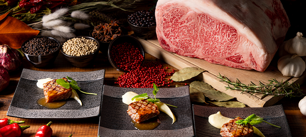 【9・10月】スパイスをかけ合わせた食欲をそそる肉料理の数々「Meat Meets Spice ♥ ランチ＆ディナービュッフェ」～10月14日よりハロウィーンスイーツが仲間入り♪～