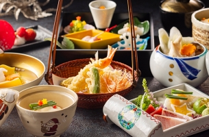 【12月23日・12月24日・12月25日限定】日本料理「さくら」で味わうクリスマススペシャルコース