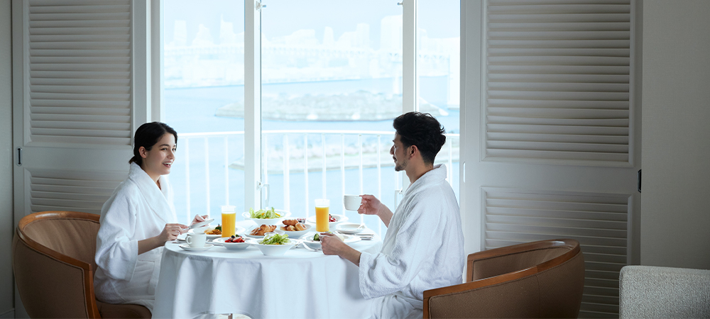 プライベート空間でゆったり過ごす朝～ルームサービス朝食メニューのご紹介～