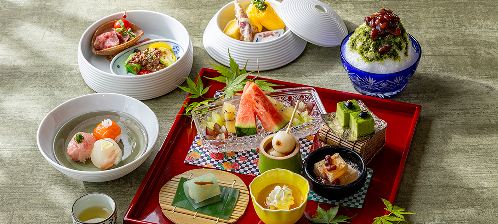 涼を呼ぶ甘味と、職人が手掛けるセイボリー 【日本料理「さくら」】和のアフタヌーンティー