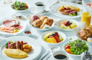 プライベート空間でゆったり過ごす朝～ルームサービス朝食メニューのご紹介～