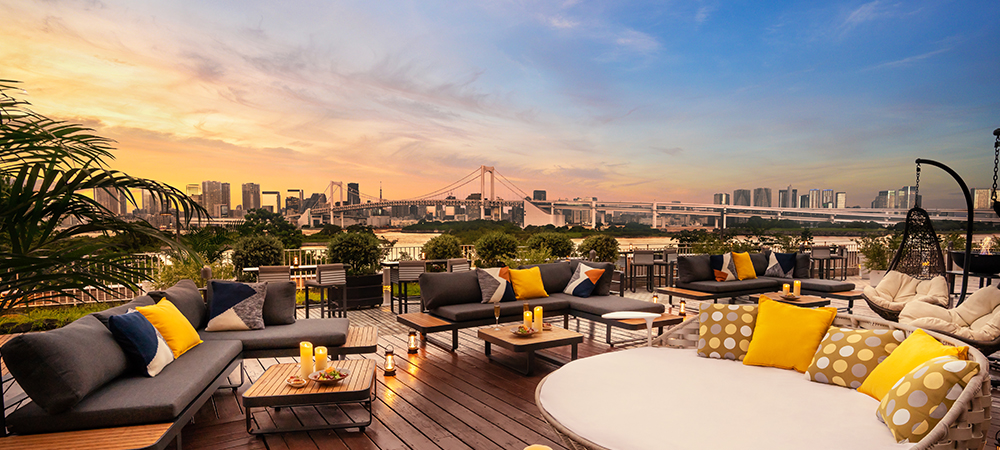 東京湾のパノラマビューとともにホテルステイを満喫 Terrace Lounge 付宿泊プラン お台場のホテルなら ヒルトン東京お台場